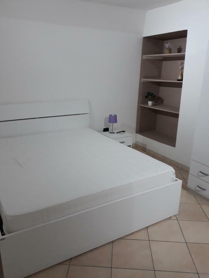 Barco Apartment 奥斯图尼 外观 照片